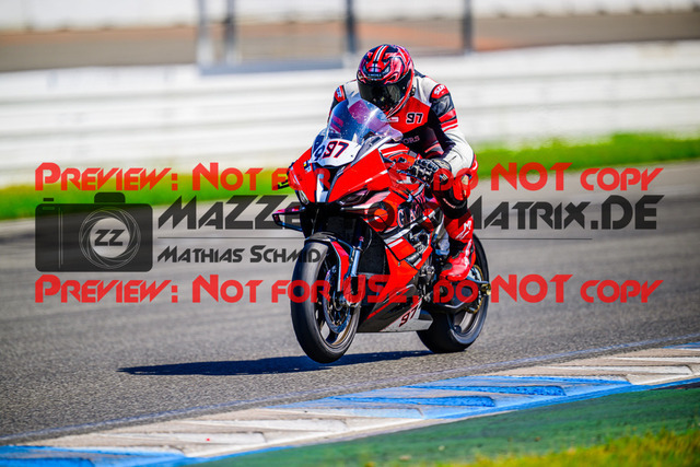 MaZZes_FotoMatrix_240520_6021986_8036 | WEISS