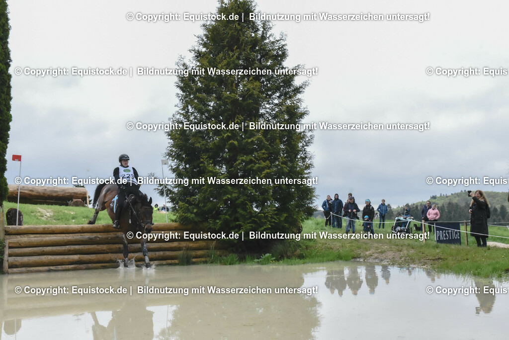 20230513_CCI2_Section2_Gelände_0332 | equistock