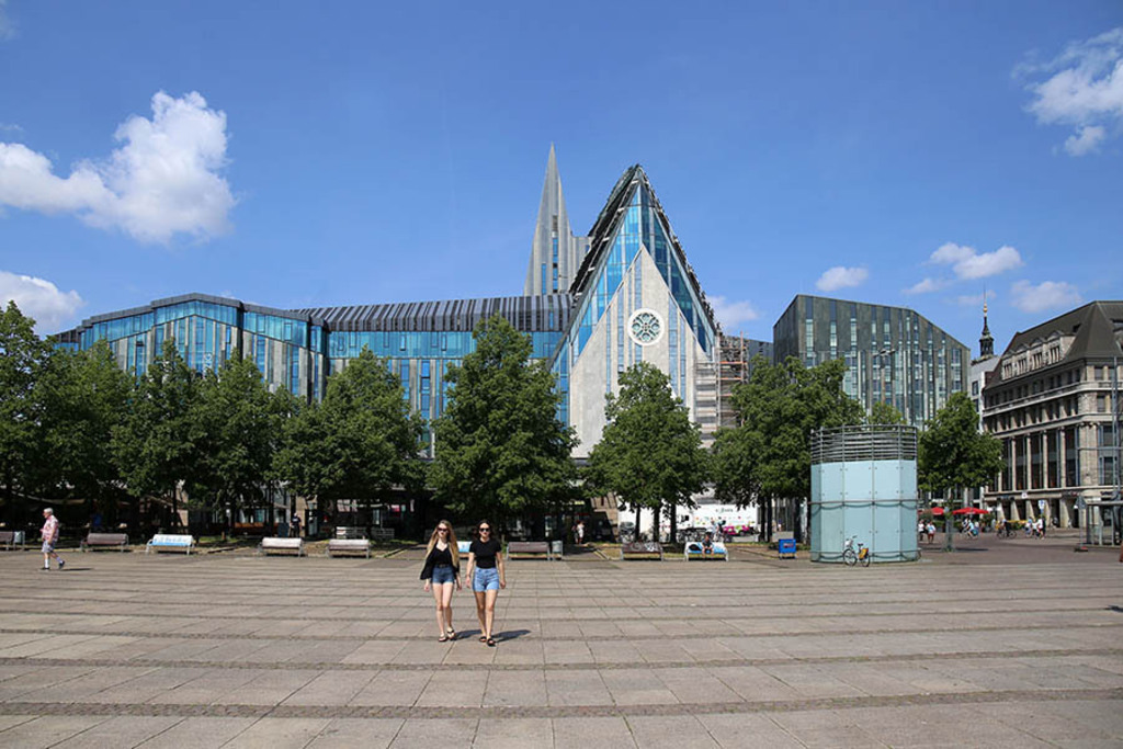 Foto: Leipzig - Universität Leipzig | Das Team hinter BILDLEXIKON LEIPZIG bündelt historische wie aktuelle Informationen über die Stadt Leipzig in Text und Bild auf einer Plattform und stellt diese der interessierten Öffentlichkeit zur Verfügung.