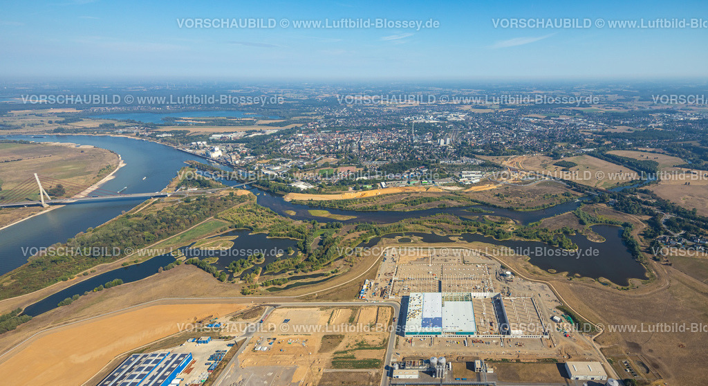 Wesel220806228 | Luftbild, Lippemündungsraum, Rhein-Lippe-Hafen Wesel, Fluss Rhein und Ortsansicht, Wesel, Ruhrgebiet, Nordrhein-Westfalen, Deutschland