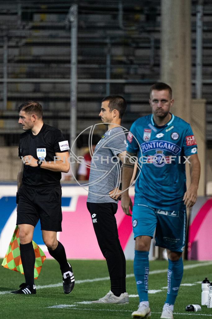 Linzer ASK vs SK Sturm Graz | PASCHING, AUSTRIA, ,17.JUN.20 - SOCCER - tipico Bundesliga, championship group, Linzer ASK vs SK Sturm Graz. Image shows assistant head coach Nikon El Maestro (Sturm).
Photo: SMP/Andreas Willdoner
