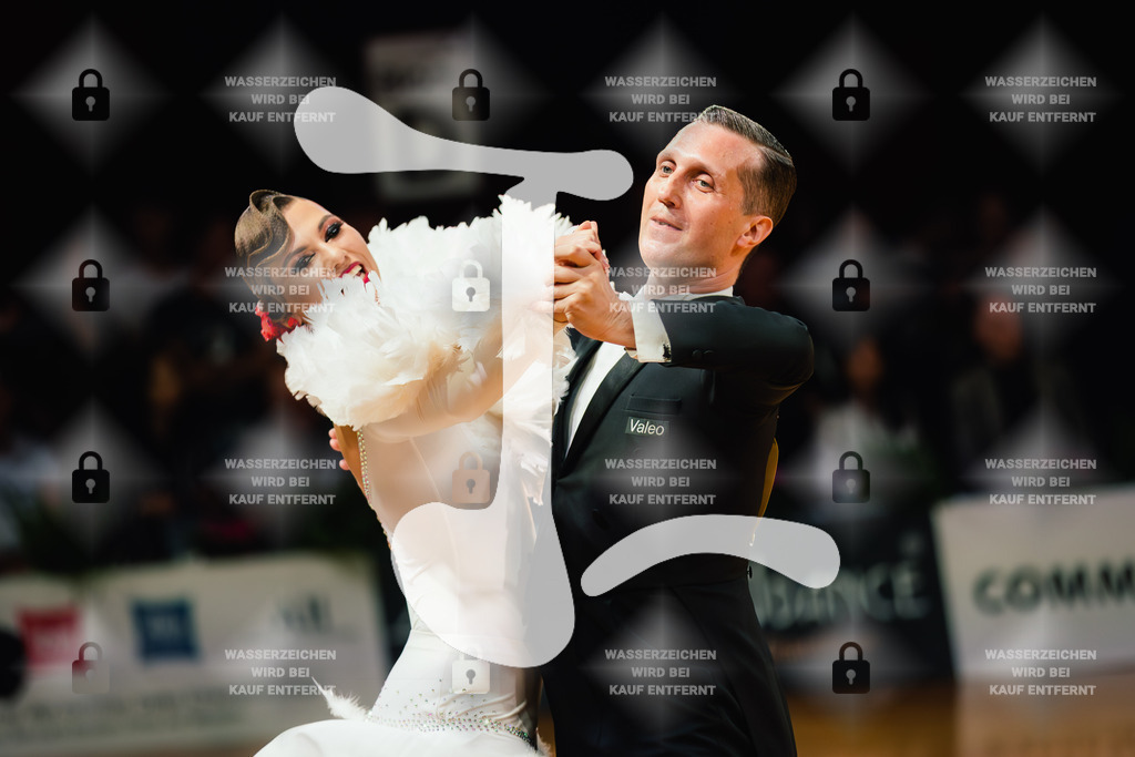 GOC 2025 - WDSF PD Super Grand Prix Standard 30th (25) Oleksii Stukalenko _ Nataliia Stukalenko (Ukraine)-2025-08-21-1423 | Webshop for digital downloads and prints of dance sport, event & show photographer Julian Link - Realisiert mit Pictrs.com