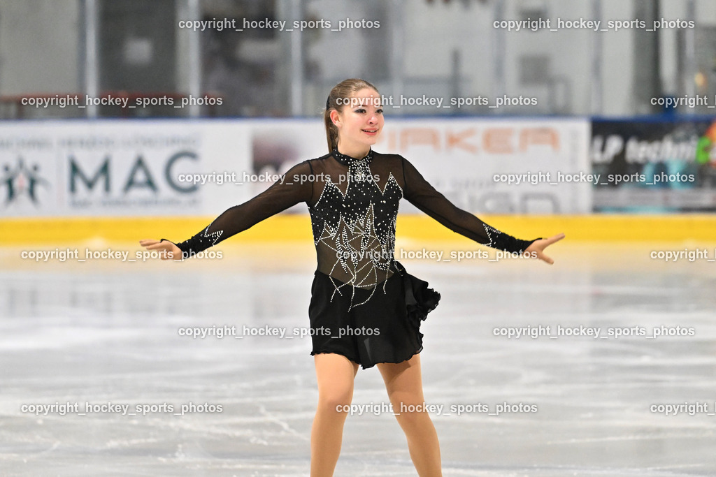 Ossiachersee Pirouette ESC Steindorf 31.3.2024 | Ossiachersee Pirouette ESC Steindorf 31.3.2024, Ossiachersee Pirouette ESC Steindorf am 31.03.2024 in Steindorf (Ossiachersee Halle), Austria, (Photo by Bernd Stefan)