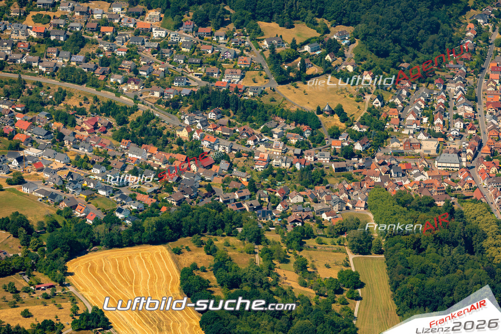 Das Luftbild zeigt :  Laudenbach - Die Luftaufnahme wurde 2023 vom UL-Flugzeug aus erstellt ( keine Drohne ) - Hochauflösende Luftaufnahme - Für grossformatige Ausdrucke geeignet. Die Geschenkidee !Mit Lizenz und Bildrechte bestellbar