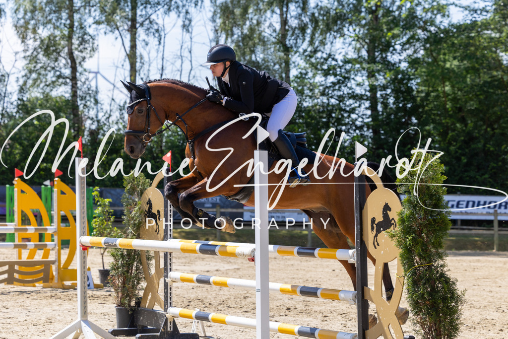 7I8A7593 | melanie-engelhardt-photography - Realisiert mit Pictrs.com