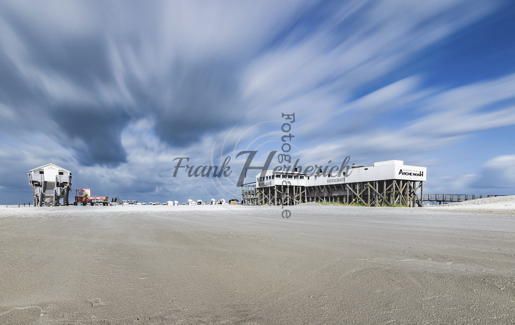 _X0A2072 | Frank Herberich Fotografie, Frank Herberich, Fotografie, Hochzeit, Portrait, St. Peter Ording, Ording, Westerhever, Nordsee, Frank Fotografie, Hardheim,  Odenwald,Walldürn, Band,Eventfotografie - Realisiert mit Pictrs.com