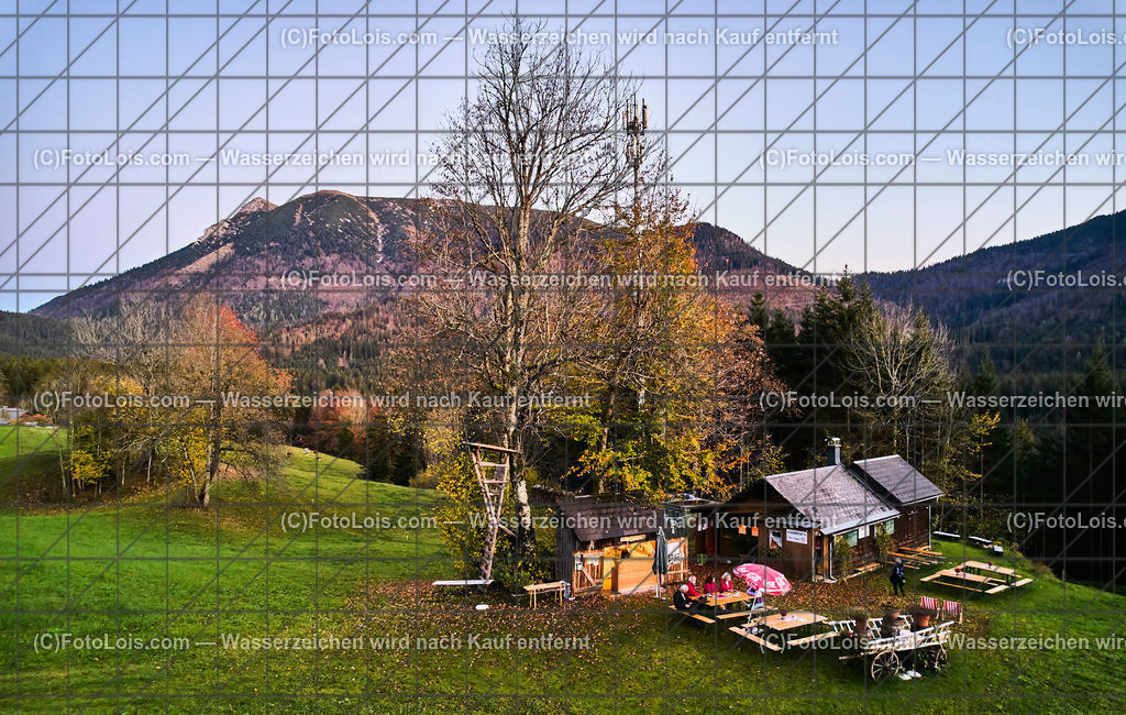 0127_Luftbild_Lackenhof-Mandlbodenhuette | (C)FotoLois.com, Alois Spandl, Luftbild, Lackenhof-Mandlbodenhütte mit Oetscher, So 16. Oktober 2022.