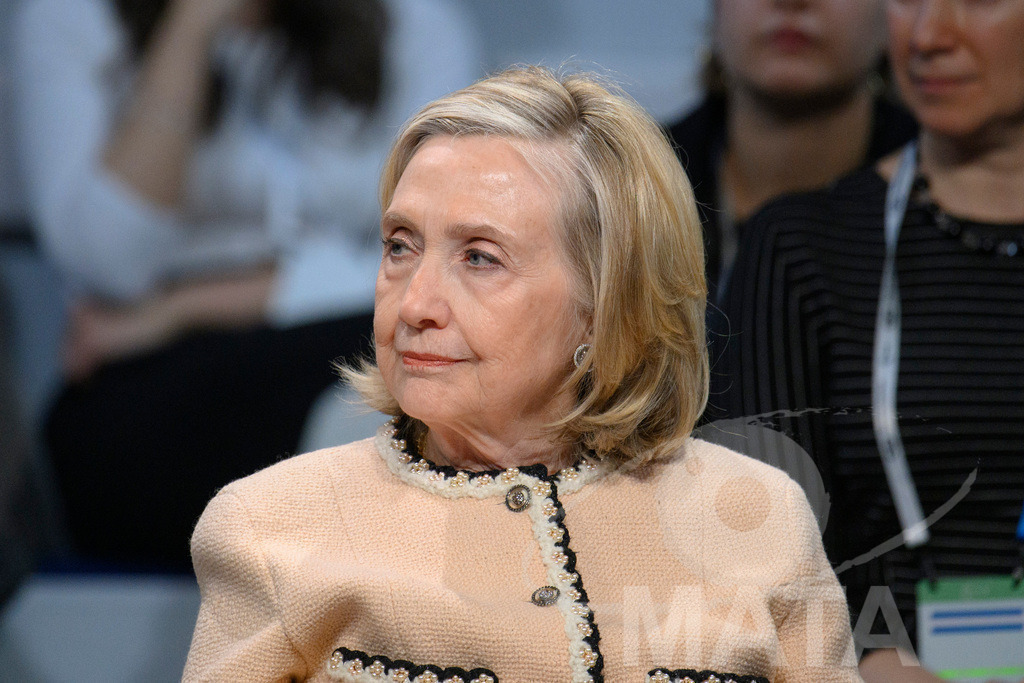 _DWA0207 | Die US-Politikerin Hillary Clinton auf der Veranstaltung Girls Just Want to Have Fundamental Rights: Fighting the Global Pushback im Rahmen der Münchner Sicherheitskonferenz 2026. München, 14.02.2026 Bayern Deutschland - Realisiert mit Pictrs.com