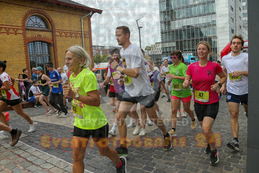 250920_1300_EX1_3794 | Sportfotografie im Rhein-Sieg Kreis, Köln, Bonn, NRW, Rheinland Pfalz, Hessen, etc. Unser Tätigkeitsfeld umfasst den Laufsport vom Volkslauf über den Marathon, Duathlon, Triathon bis zum Ultralauf wie Kölnpfad Ultra oder Schindertrail.