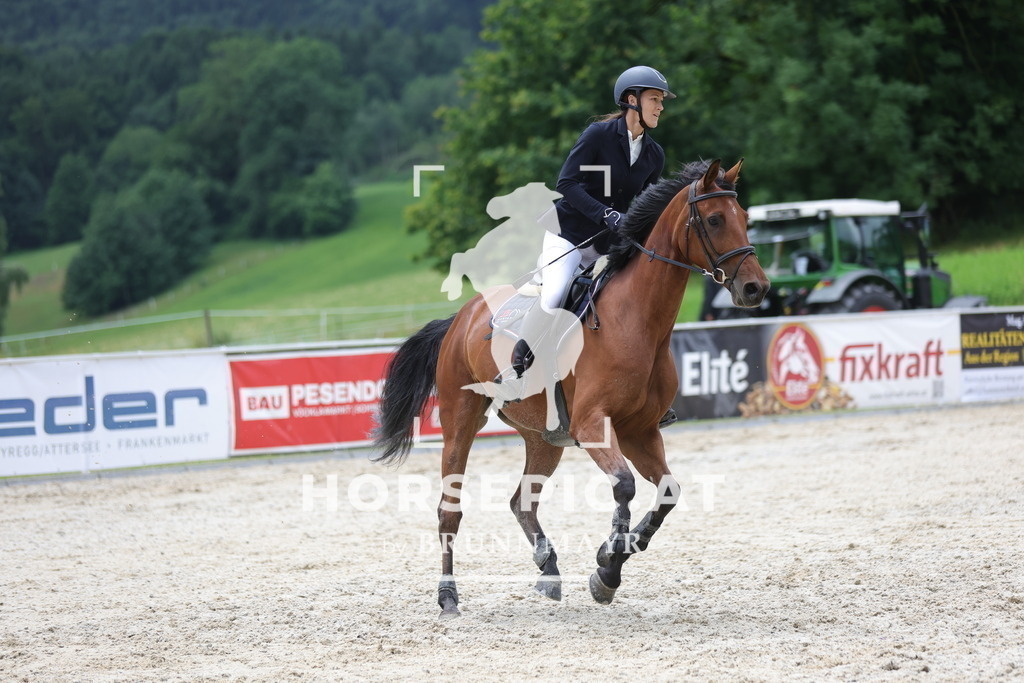 0P6A3932 | Willkommen bei Brunnmayr - Design & Fotografie – Ihrem Spezialisten für Reitturniere und Pferdeveranstaltungen in Oberösterreich, Salzburg und Bayern! Seit über 17 Jahren sind wir leidenschaftlich dabei.