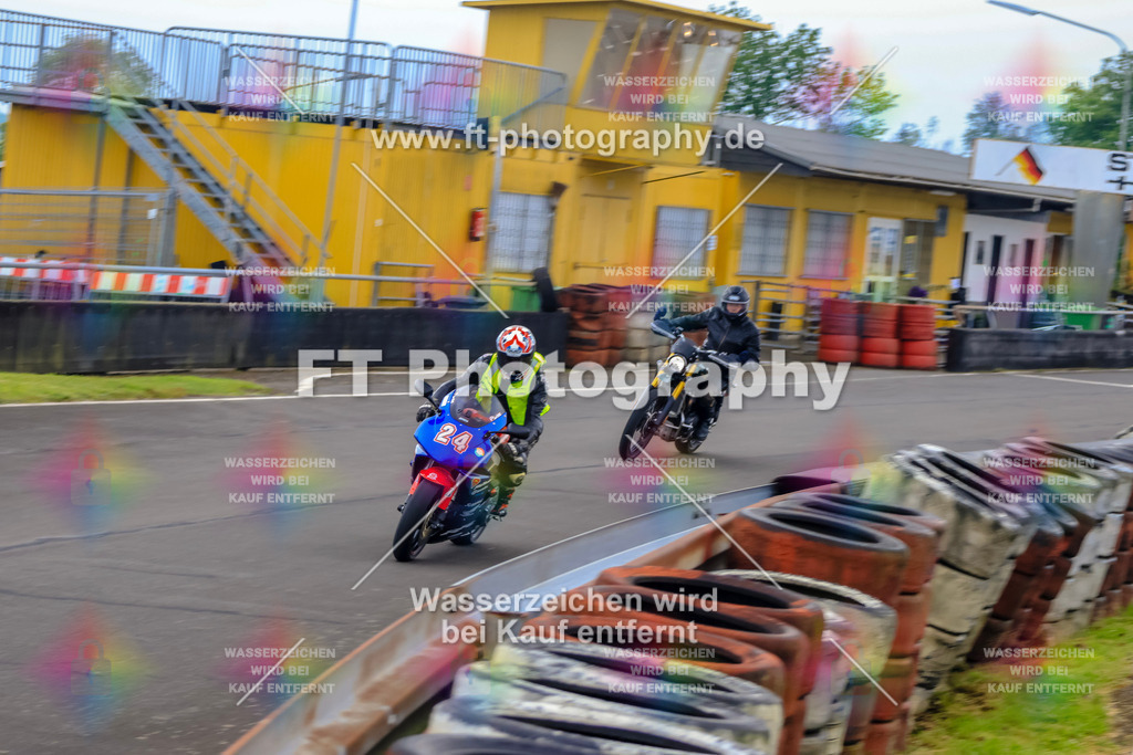 OBK-5641 | Hier findet Ihr Bilder von Touristenfahrten auf der Nürburgring Nordschleife oder von anderen Veranstaltungen die ich besucht habe. Viel Spass beim Durch Schauen 