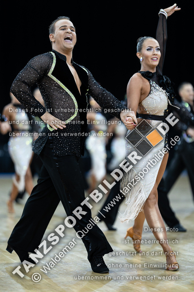 20230226-11116 | Hier finden Sie Tanz Bilder vom Latein und Standard Formationen tanzen. Sportbilder vom Tanzsport. Schöne Fotos und von Weltmeisterschaft, Europameisterschaft, Bundesliga, Regionalliga, Oberliga und Landesliga sowie von GOC Stuttgart, DanceComp, WM Bremen