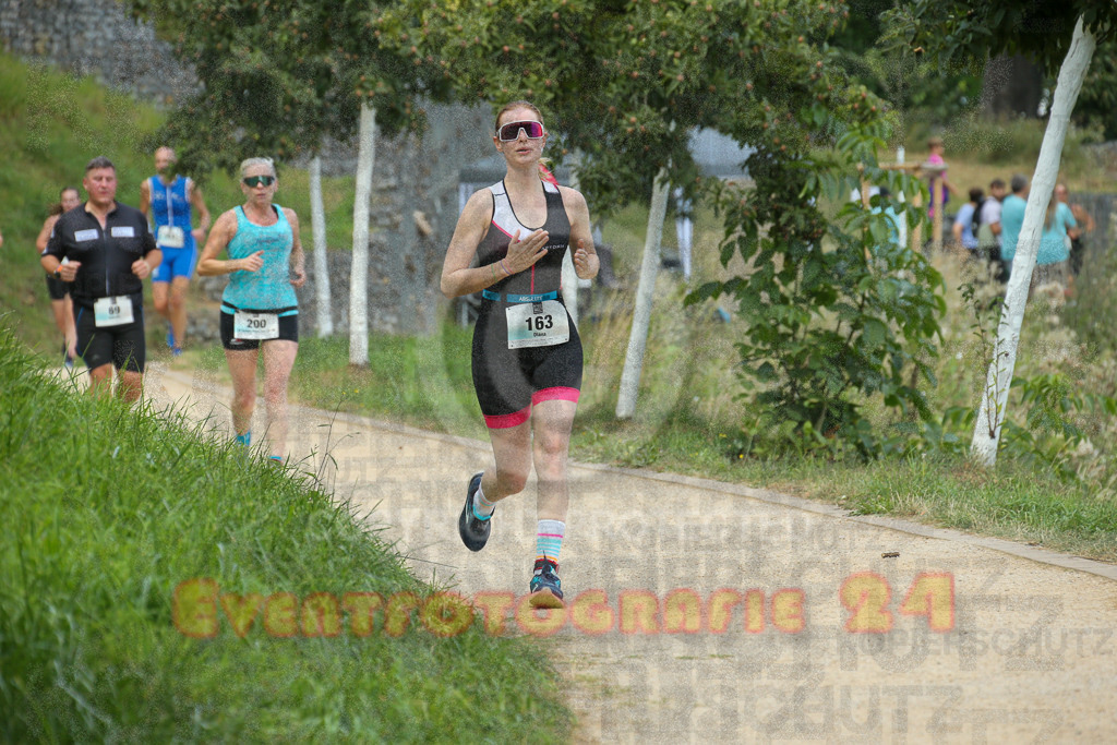 250824_1256_EX1_0954 | Sportfotografie im Rhein-Sieg Kreis, Köln, Bonn, NRW, Rheinland Pfalz, Hessen, etc. Unser Tätigkeitsfeld umfasst den Laufsport vom Volkslauf über den Marathon, Duathlon, Triathon bis zum Ultralauf wie Kölnpfad Ultra oder Schindertrail.