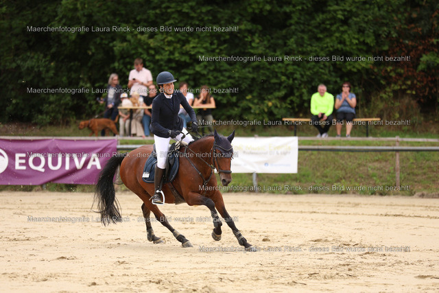 HG9A0876 | laurarinckfotografie - Realisiert mit Pictrs.com