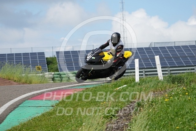 2024_05_13_PBK_15364 | Sportfotografie; SlowMotion; Video; Rennstrecke; Hafeneger; Speer; Racing; RSE; BMW; CBO; Trackday; Motorsportarena; Hockenheimring; Brno; Most; Barcelona; Valencia