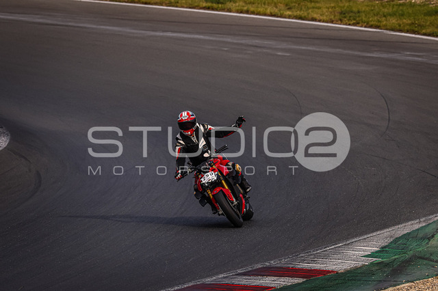 0290-250910-OSL-004_290 | Deine Full-Service-Agentur für ✔️Videoproduktionen und ✔️Motorsportfotografie Jetzt Angebot anfragen!