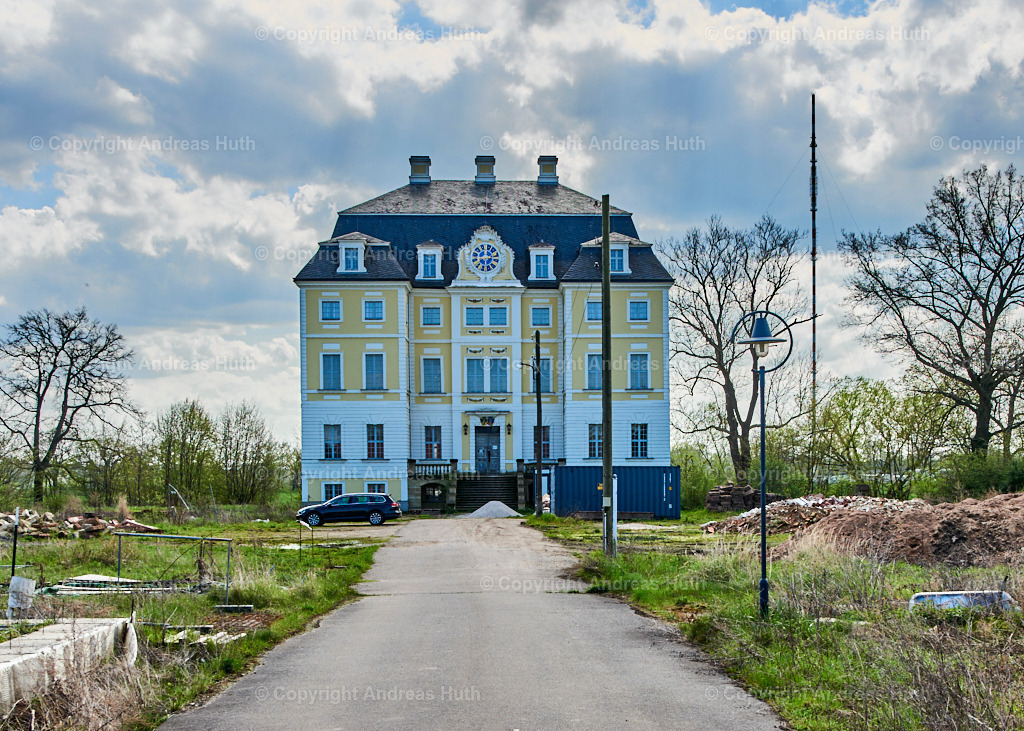 Schloss Wiederau 01 | Bedeutsame Landschaften Deutschlands - Realisiert mit Pictrs.com