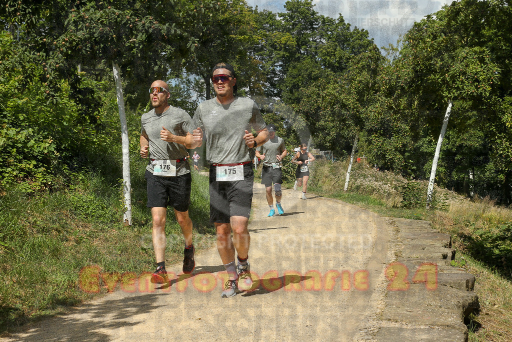 250824_1247_EX1_0523 | Sportfotografie im Rhein-Sieg Kreis, Köln, Bonn, NRW, Rheinland Pfalz, Hessen, etc. Unser Tätigkeitsfeld umfasst den Laufsport vom Volkslauf über den Marathon, Duathlon, Triathon bis zum Ultralauf wie Kölnpfad Ultra oder Schindertrail.