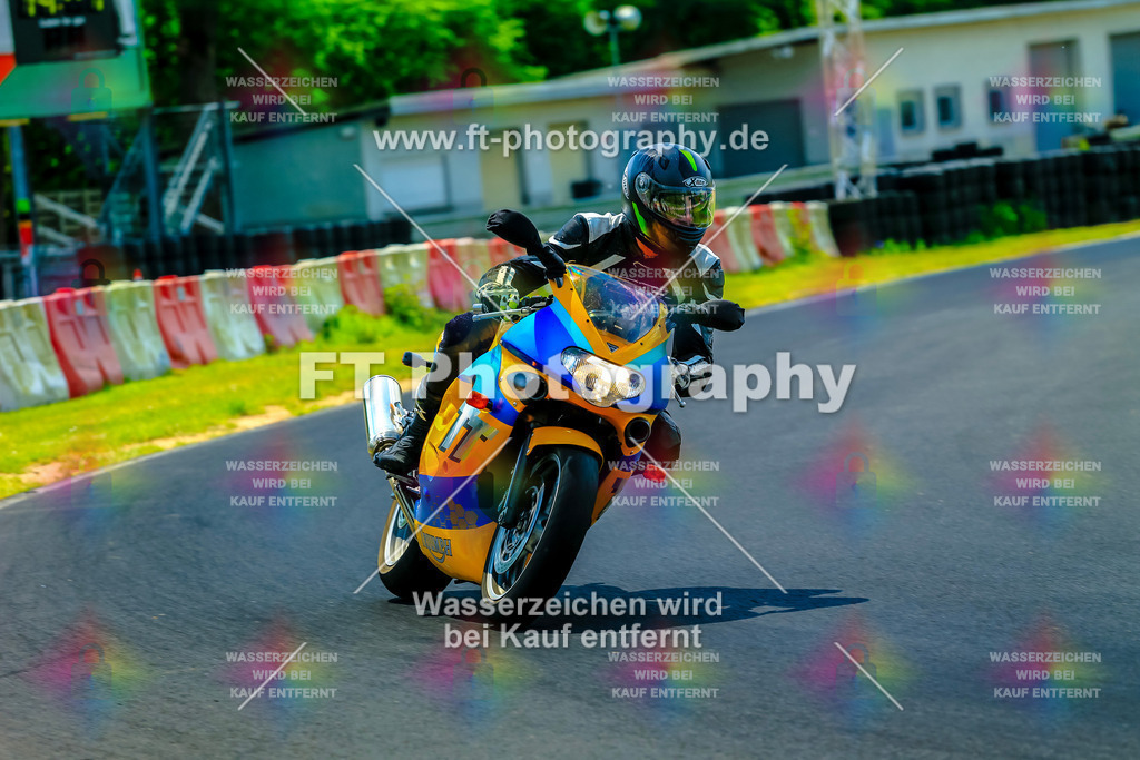 _NBG4759 | Hier findet Ihr Bilder von Touristenfahrten auf der Nürburgring Nordschleife oder von anderen Veranstaltungen die ich besucht habe. Viel Spass beim Durch Schauen 