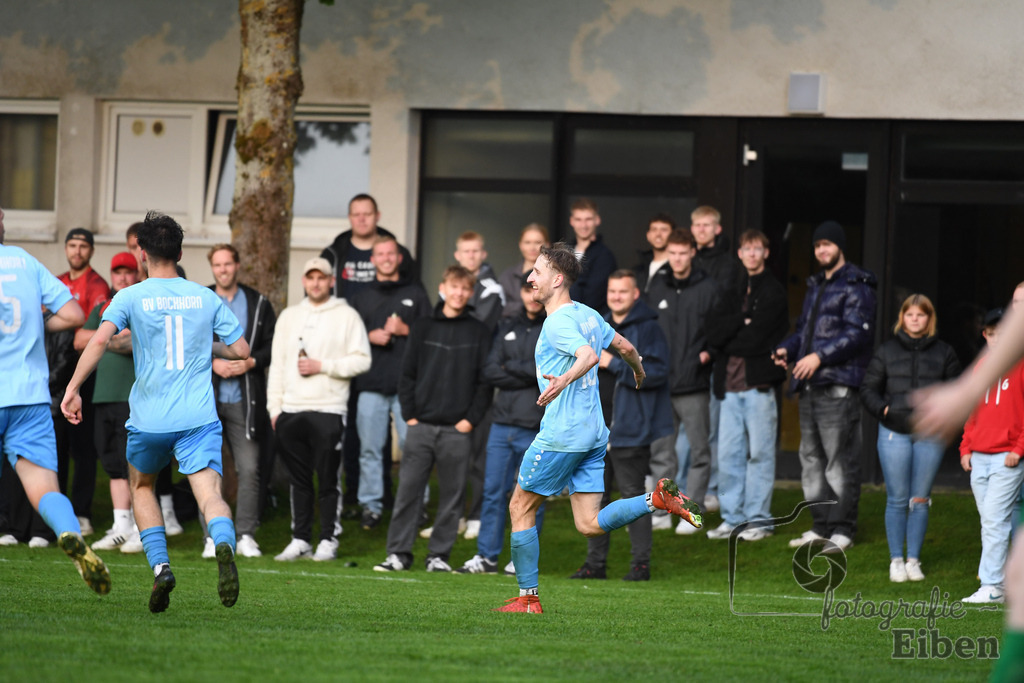 BV Bockhorn-SG FriPe | Relegation zur Kreisliga; BV Bockhorn (blau)-SG FriPe (rot) am 05.06.2025 in Oldenburg/Ofenerdiek (Lagerstraße), Photo: Philip Eiben 2025 - Realisiert mit Pictrs.com