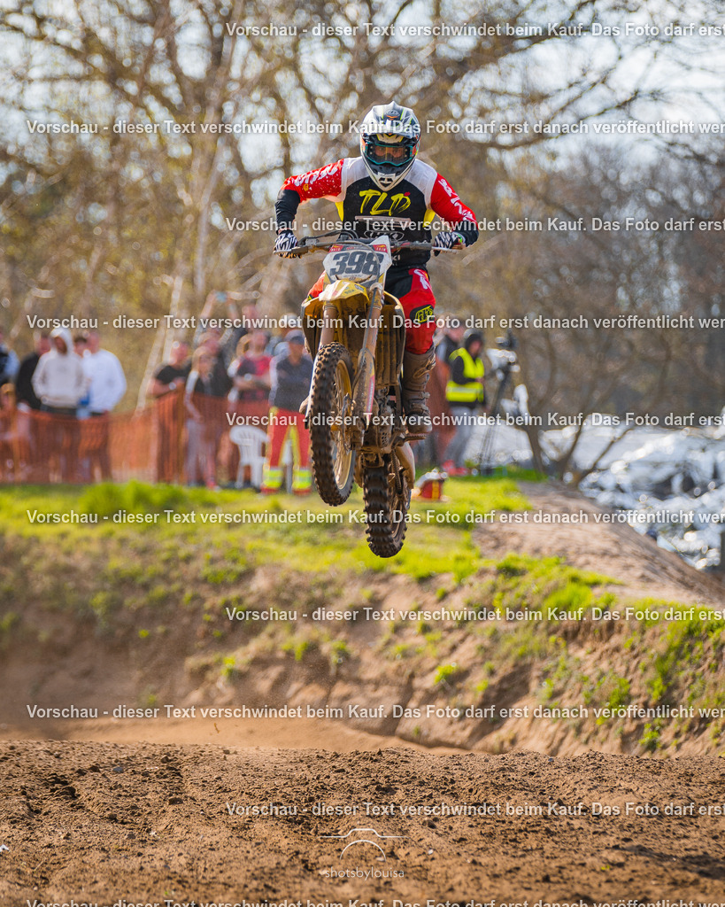 04_13_Bensdorf_MX1-4040 | Sportfotografin aus Berlin-Brandenburg mit Fokus auf Motocross. Ich halte deine sportliche Leistung und echte Emotionen auf und neben der Strecke professionell fest. Entdecke die Fotos von deinem Rennen und bestelle sie direkt hier im Shop.