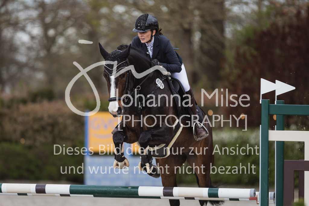 230425_Lemwerder_SprPf-A1St-134 | Deine schönsten Turniermomente als professionelle Fotos! Entdecke hochwertige Pferdesport-Fotografie im Online-Shop. Jetzt Fotos finden & bestellen!