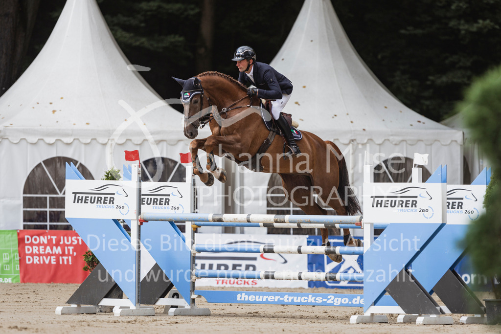 240912_OWLCh_SprPf-M-111 | Deine schönsten Turniermomente als professionelle Fotos! Entdecke hochwertige Pferdesport-Fotografie im Online-Shop. Jetzt Fotos finden & bestellen!