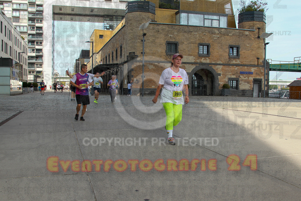 250920_1345_EV4_6594 | Sportfotografie im Rhein-Sieg Kreis, Köln, Bonn, NRW, Rheinland Pfalz, Hessen, etc. Unser Tätigkeitsfeld umfasst den Laufsport vom Volkslauf über den Marathon, Duathlon, Triathon bis zum Ultralauf wie Kölnpfad Ultra oder Schindertrail.