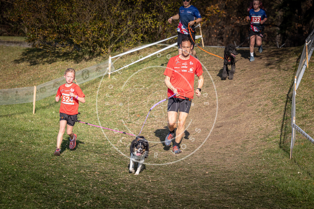 CaniXpix_0L8A8714 | Hundefotografie, Tierfotograf, Pfotenfotografie, Fotoshooting Hund, Hunde Portrait, Hundesport, Hundeportraits, Heideshooting, Hunde, Sportfotograf, Hundefotograf, Turnierhundsport, THS,  - Realisiert mit Pictrs.com