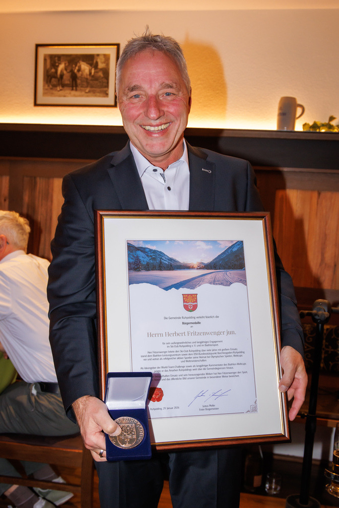 GT2A1704 | ap-design // andreas plenk - Realisiert mit Pictrs.com