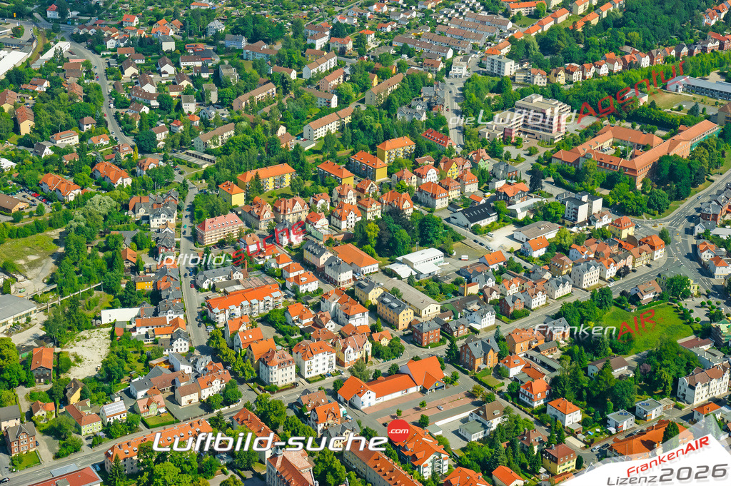 Die Luftaufnahme der Stadt Coburg wurde vom UL-Flugzeug heraus erstellt ( keine Drohne )- hohe Auflösung für beste Qualität