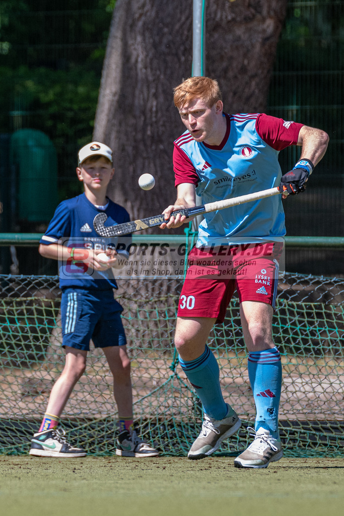 SM_20250511-D85_0319 | 1.Bundesliga Feld - Rückrunde (M) HTHC - UHC / 0:4 (0:2)