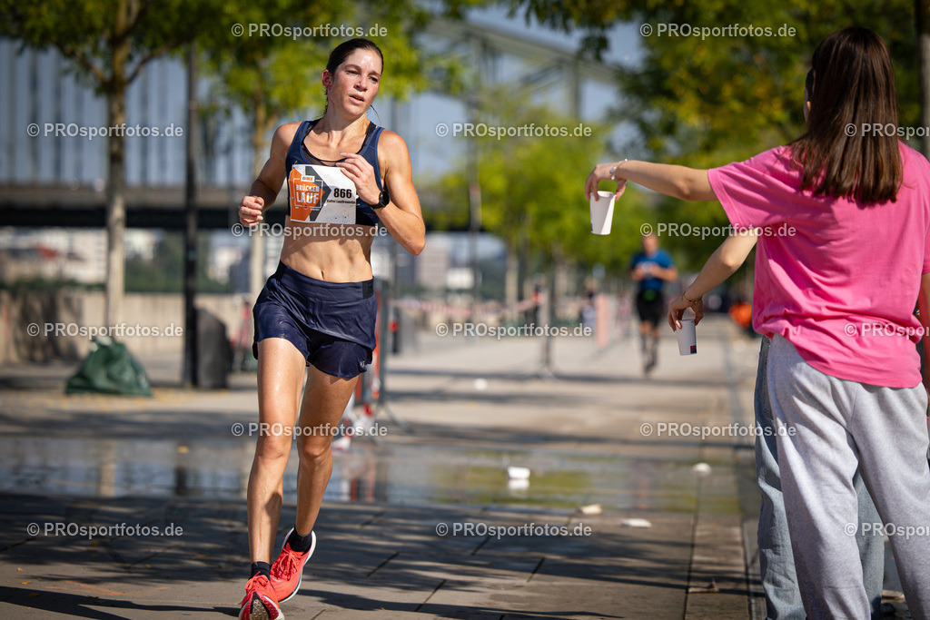 OBI Brueckenlauf des ASV Koeln; Koeln, 10.09.2023 | Impressionen vom OBI Brueckenlauf des ASV Koeln; Koelner Innenstadt, 10.09.2023. Foto: BEAUTIFUL SPORTS/Bernd Hoffmann 