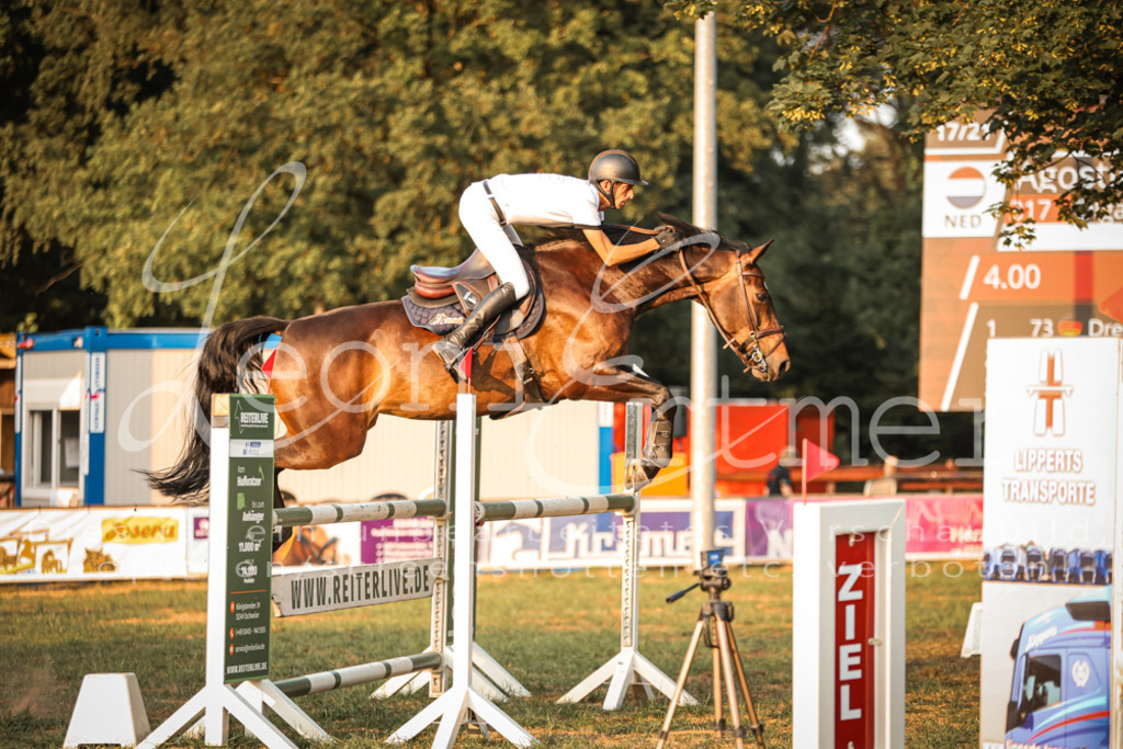 24.FrSpL00173 | Leoni Ertmer Photography - Realisiert mit Pictrs.com