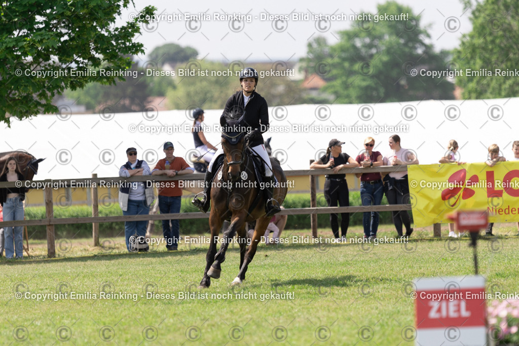 CL5A2657 | Emilia Reinking Fotografie - Realisiert mit Pictrs.com