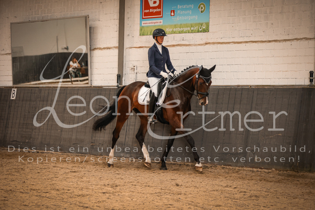 09.FrGP00102 | Leoni Ertmer Photography - Realisiert mit Pictrs.com