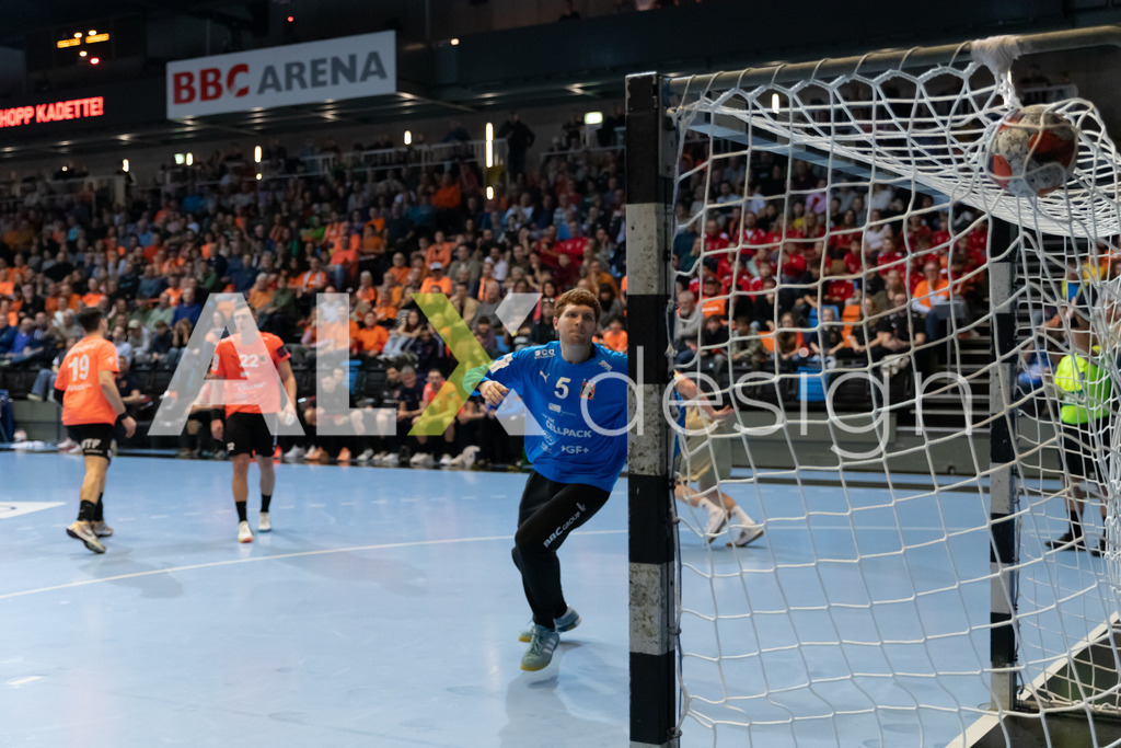 Handball I Herren I Saison 2025-2026 I EHF EUROPEAN LEAGUE 2025/26 | Men I Main Round I 2. Spieltag I Kadetten Schaffhausen - TSV Hannover-Burgdorf I 24.02.2026 | 5 Leon Bergmann (AT) (Kadetten Schaffhausen) – Torhüter - Realisiert mit Pictrs.com