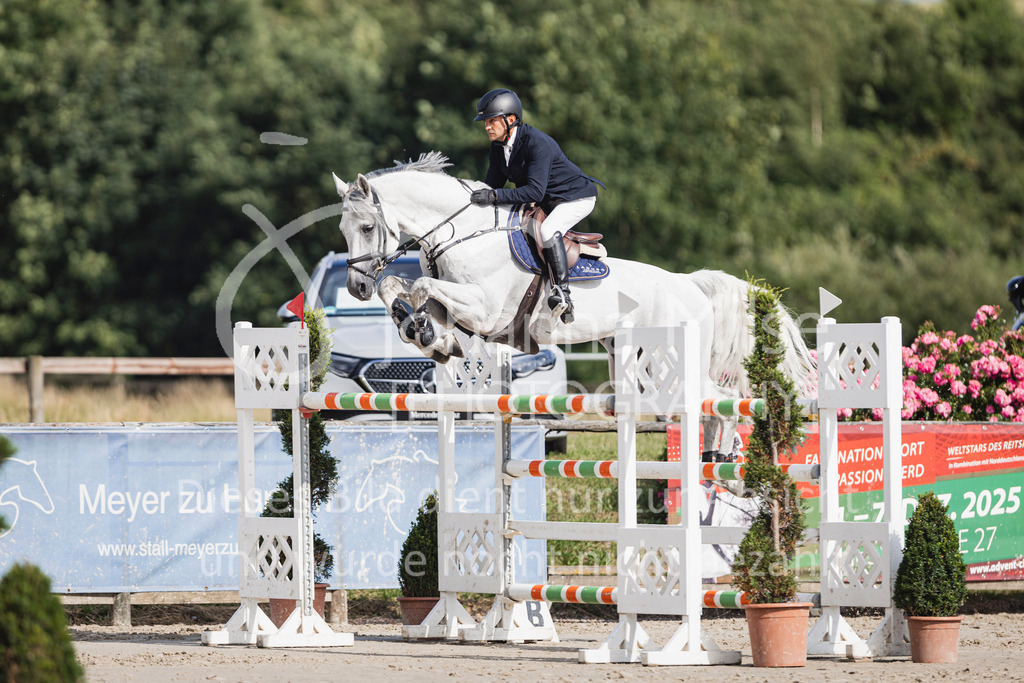 250628_PfSpTa_GP-677 | Deine schönsten Turniermomente als professionelle Fotos! Entdecke hochwertige Pferdesport-Fotografie im Online-Shop. Jetzt Fotos finden & bestellen!