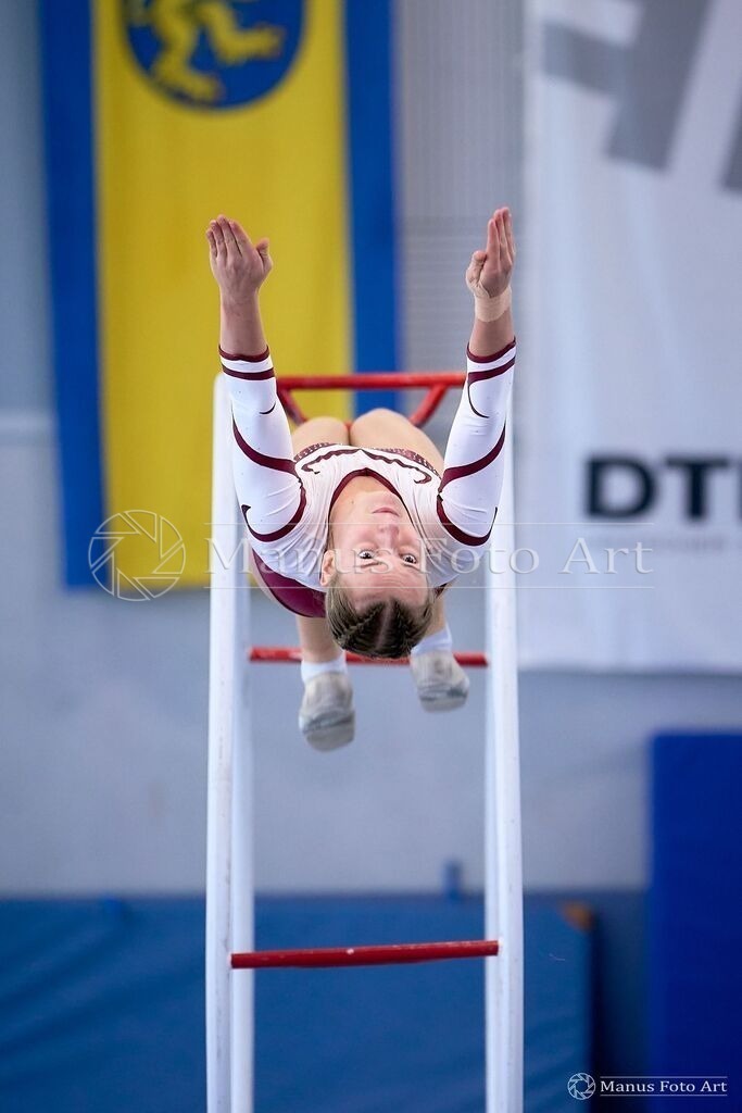 2024-06-20-1-A-DSC03166 | Professionelle Sportfotografie in Hamburg, Schleswig-Holstein und Niedersachsen – spezialisiert auf Rhönrad, Geräteturnen, Leistungsturnen und rhythmische Sportgymnastik. Bundesweite Begleitung von Rhönrad-Events. Jetzt Sport-Fotos - Realisiert mit Pictrs.com