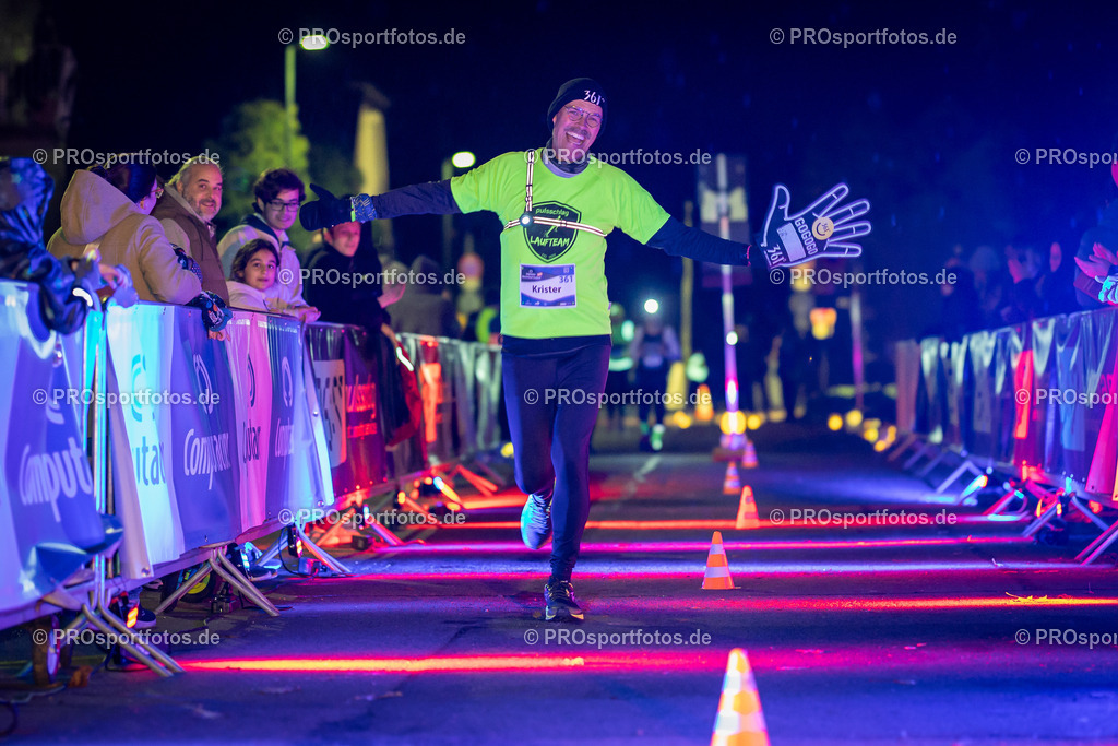 Martinslauf Sindorf 2023 in Kerpen-Sindorf, 09.11.2023 | Impressionen vom Martinslauf Sindorf 2023 am 09.11.2023 in Kerpen-Sindorf (Nordrhein-Westfalen).