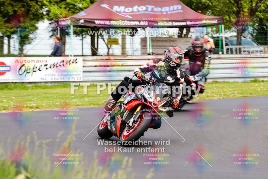 MotoTeamVBK-20793 | Hier findet Ihr Bilder von Touristenfahrten auf der Nürburgring Nordschleife oder von anderen Veranstaltungen die ich besucht habe. Viel Spass beim Durch Schauen 