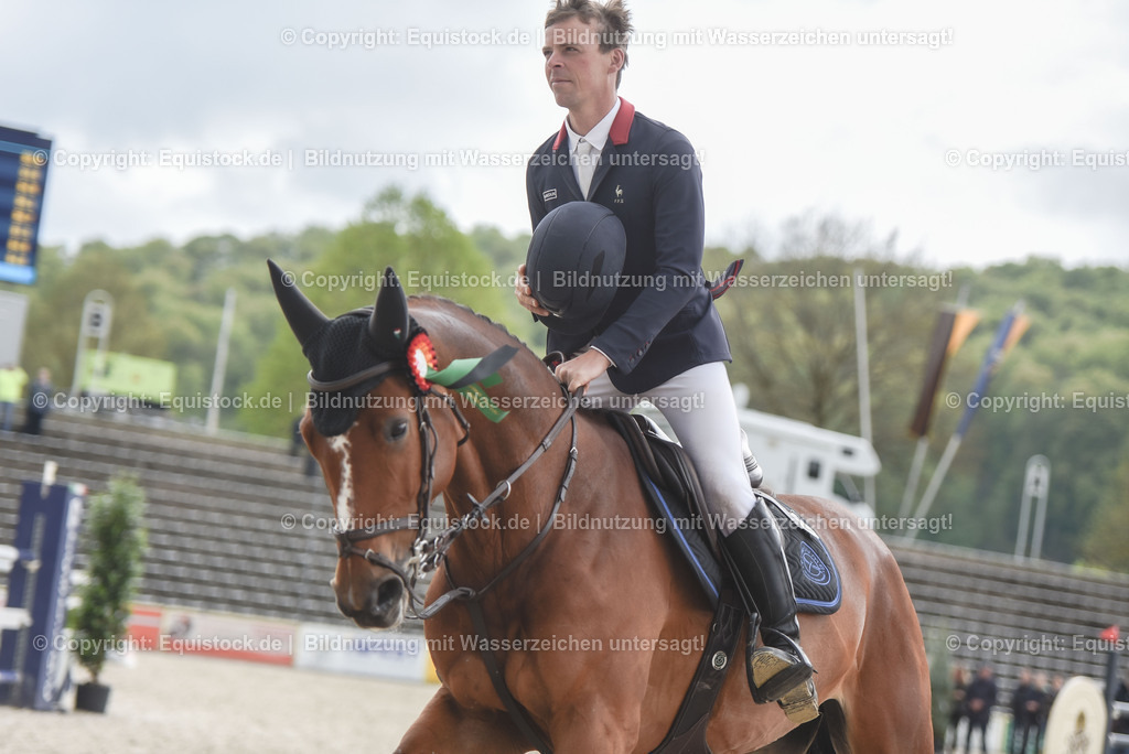 20230514_CCI4_Springen_0483 | equistock