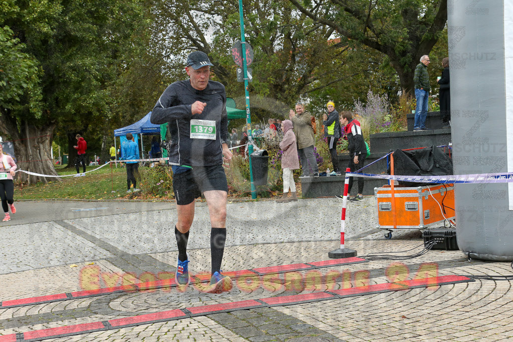 231015_1118_EX1_3769 | Sportfotografie im Rhein-Sieg Kreis, Köln, Bonn, NRW, Rheinland Pfalz, Hessen, etc. Unser Tätigkeitsfeld umfasst den Laufsport vom Volkslauf über den Marathon, Duathlon, Triathon bis zum Ultralauf wie Kölnpfad Ultra oder Schindertrail.