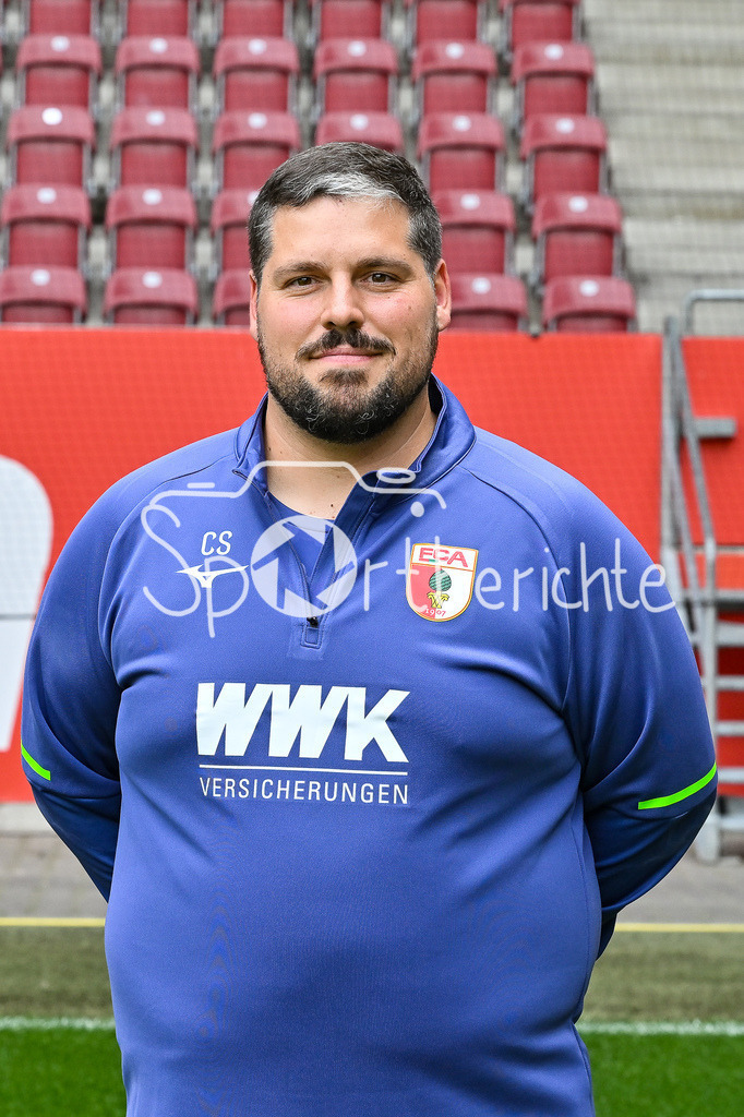 FC Augsburg 2025/26 | Christoph SCHADE / Einzelfoto / Freisteller / Media Day FC Augsburg: WWK-Arena am 06.08.2025