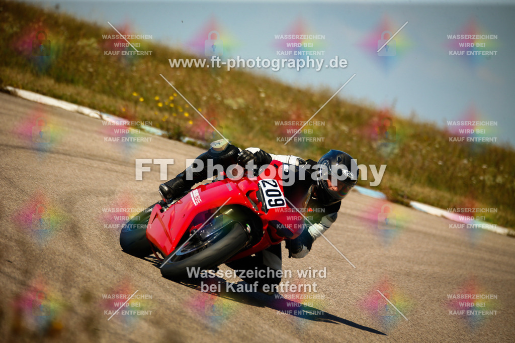 _MOT9280 | Hier findet Ihr Bilder von Touristenfahrten auf der Nürburgring Nordschleife oder von anderen Veranstaltungen die ich besucht habe. Viel Spass beim Durch Schauen 