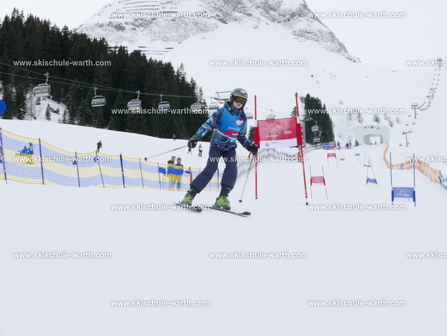 Gruppe Samuel (4) | Photos von der Skischule Warth - Realisiert mit Pictrs.com