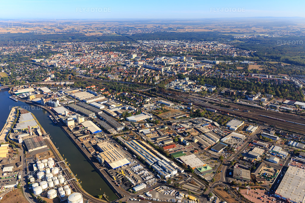 Luftbild: Hafen Hanau von Südwesten in Hanau im Bundesland Hessen in Deutschland. Foto: IMG_111029.jpg vom 08.09.2018 durch Werner Riehm/FLY-FOTO.deHanau Hafen GmbH