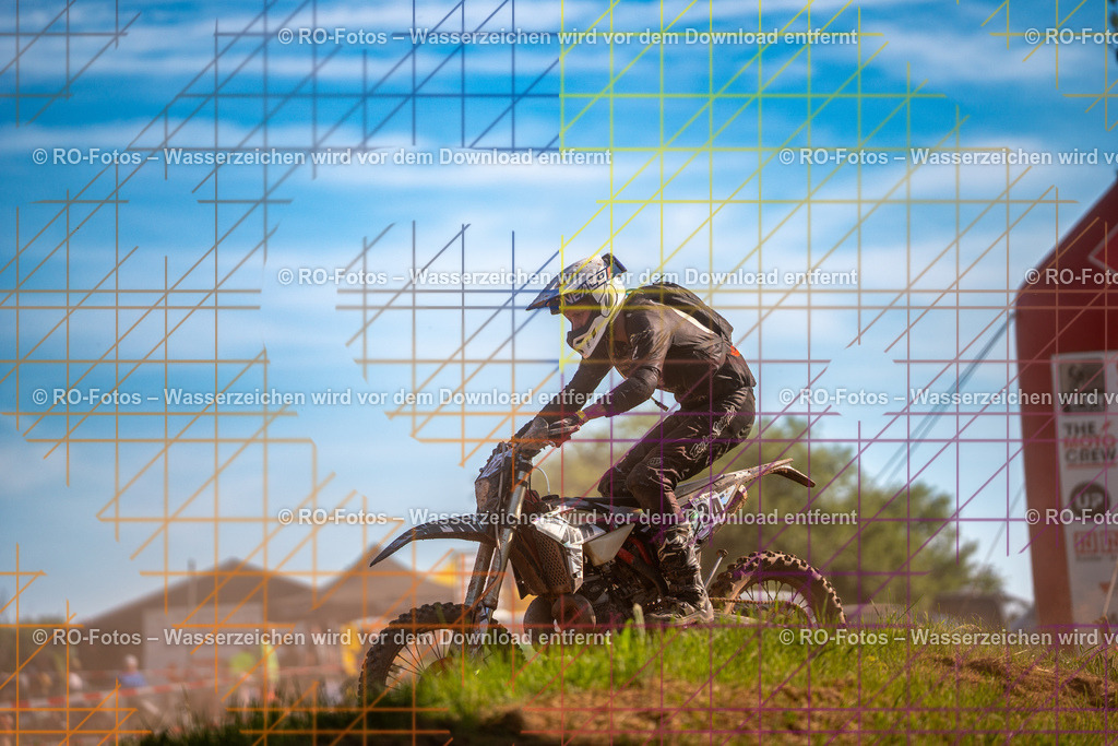 Wolfshausen 3 Lauf -1919 | Sportfotografie von RO-Fotos: Motorsport, Motocross, Enduro, Laufveranstaltungen und Triathlon. Professionelle Fotos von Sportlern und Events. - Realisiert mit Pictrs.com