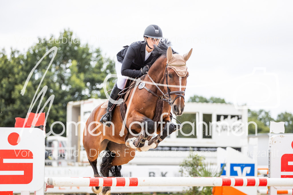 BHO-2PhSpr-M-5-2296 | MomenTaufnahmen Pferdesportfotos