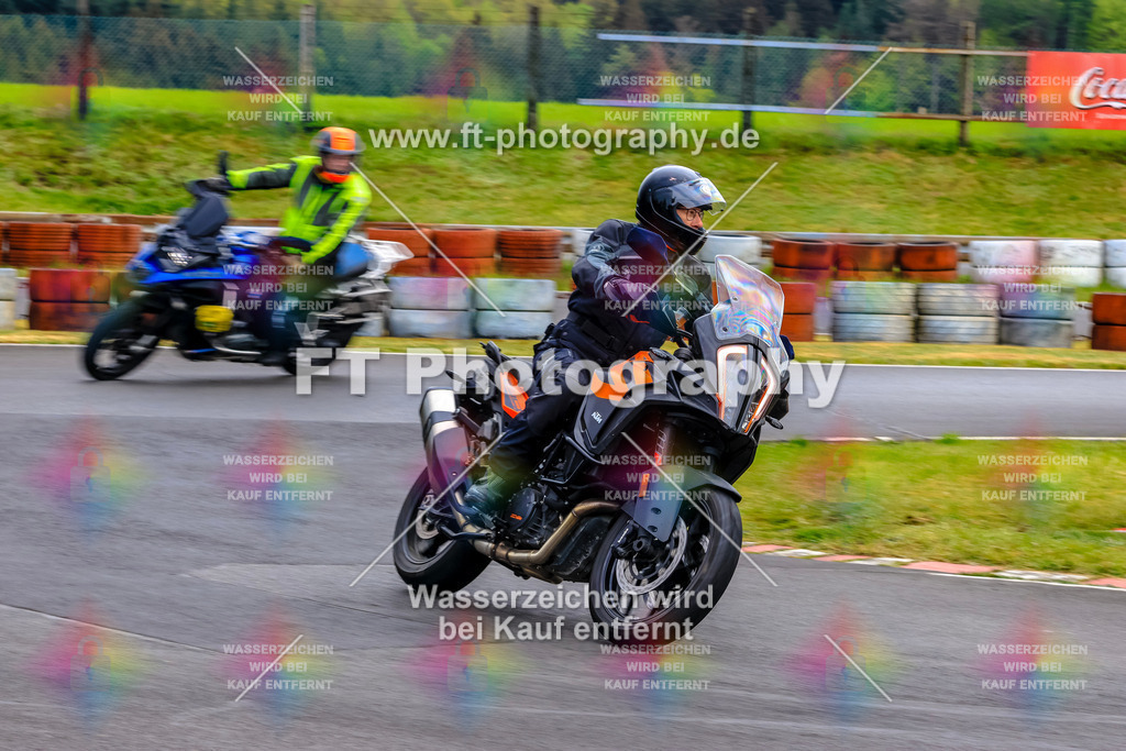 _OTO3128 | Hier findet Ihr Bilder von Touristenfahrten auf der Nürburgring Nordschleife oder von anderen Veranstaltungen die ich besucht habe. Viel Spass beim Durch Schauen 
